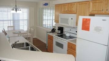 Villa, 2 Bedrooms | Private kitchen | Fridge, coffee/tea maker