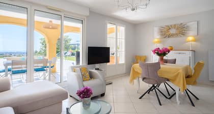 Villa 'Privée Avec Piscine' avec vue sur la mer, piscine privée et Wi-Fi
