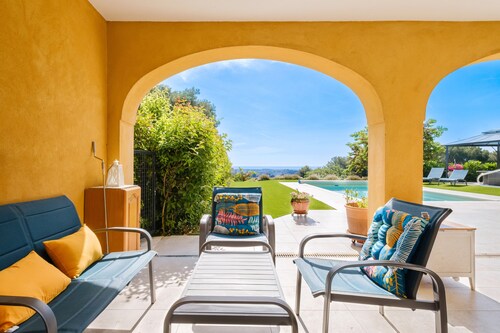 Villa 'Privée Avec Piscine' with Sea View, Private Pool and Wi-Fi