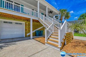 Exterior - Tranquil, Completely Renovated Three Bedroom Beach Home with a Private Pool! (Garden City Beach)