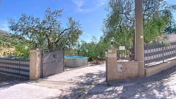 Enceinte de lâhĂ©bergement