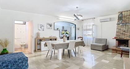 Villa „La Tesa“ mit privatem Pool, WLAN und Klimaanlage