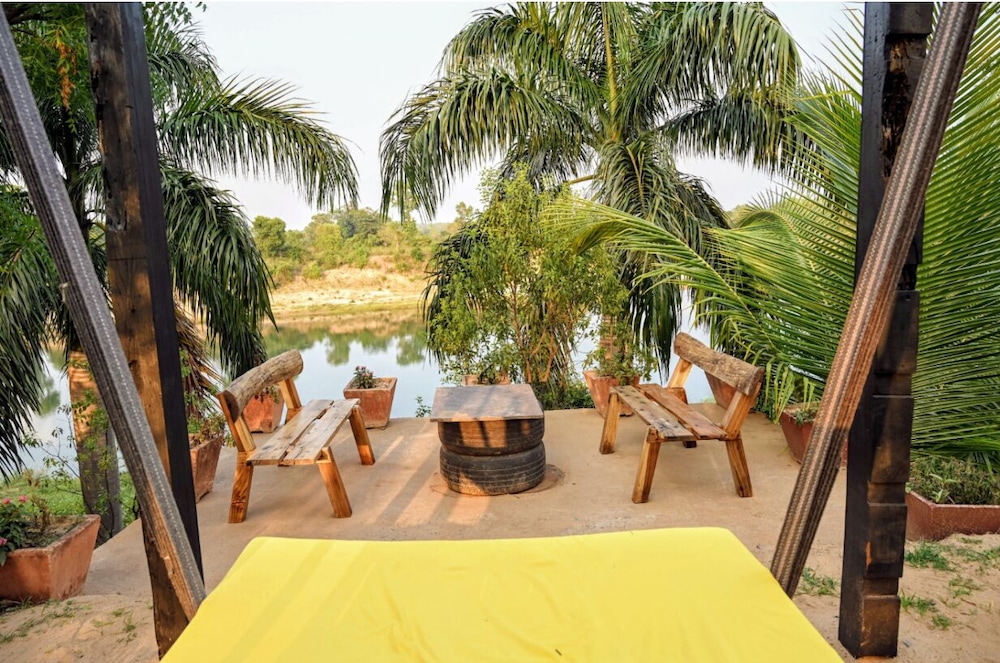 2 Star Hotels