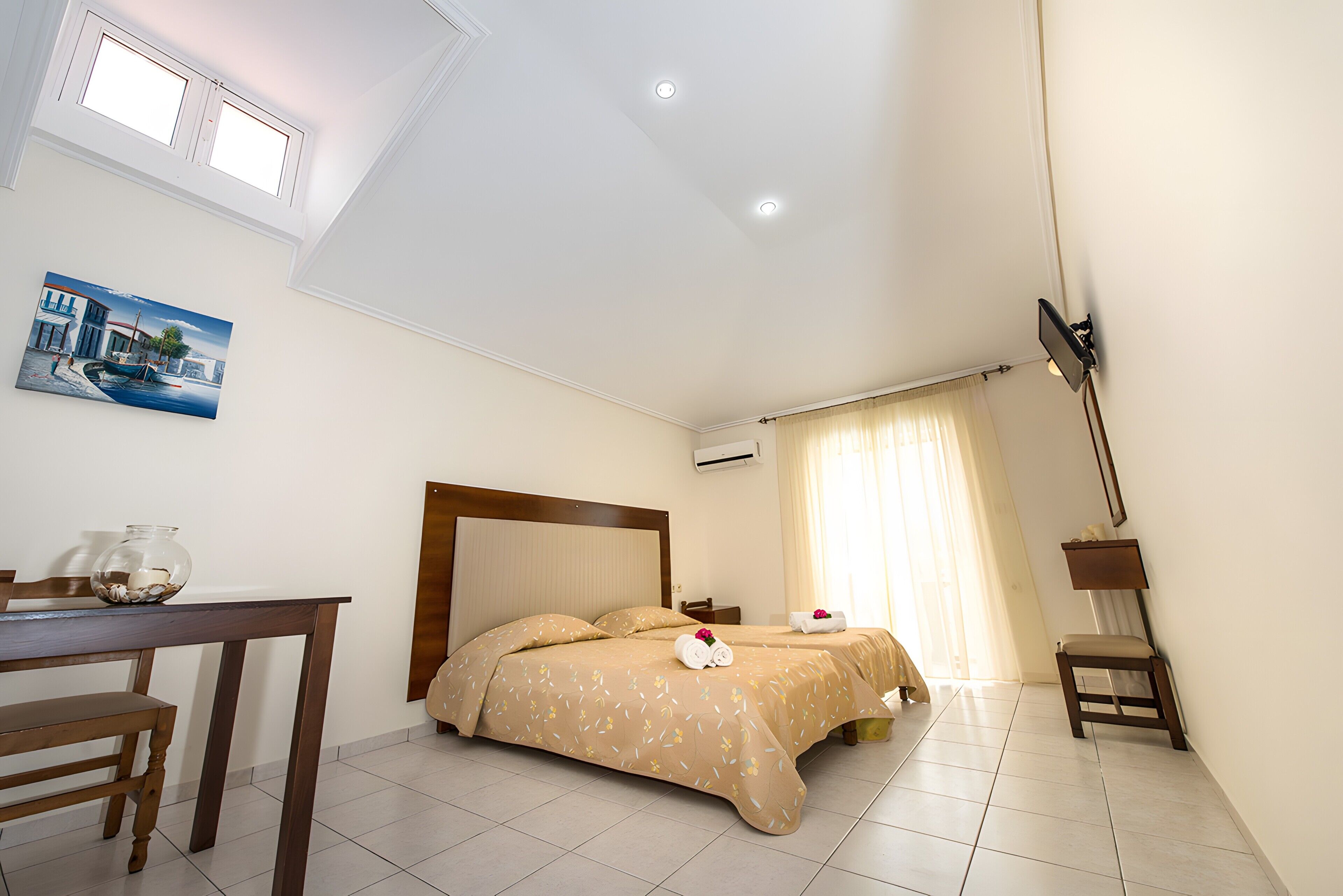 2 bedrooms, free WiFi, bed sheets