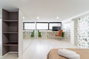 2 Schlafzimmer, Bügeleisen/Bügelbrett, kostenloses WLAN