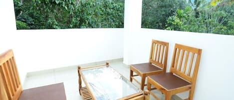 Chambre Double Deluxe, 1 trĂšs grand lit, balcon | Balcon
