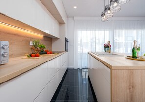 Fridge, microwave, oven, dishwasher