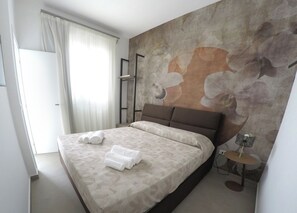 2 soverom, wi-fi (inkludert) og sengetøy