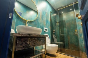 Standard Twin Room | Bathroom