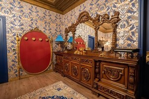 尊荣双人房 | 办公桌、免费 WiFi