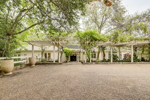 House (5 Bedrooms) | Interior - Private, Spacious Home in Wine Country w/ Perks! (Napa)