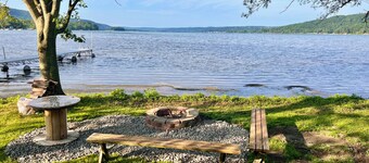 The Eagles Nest   A Charming 3-bedroom cabin on Lake Canadarago with WiFi and AC