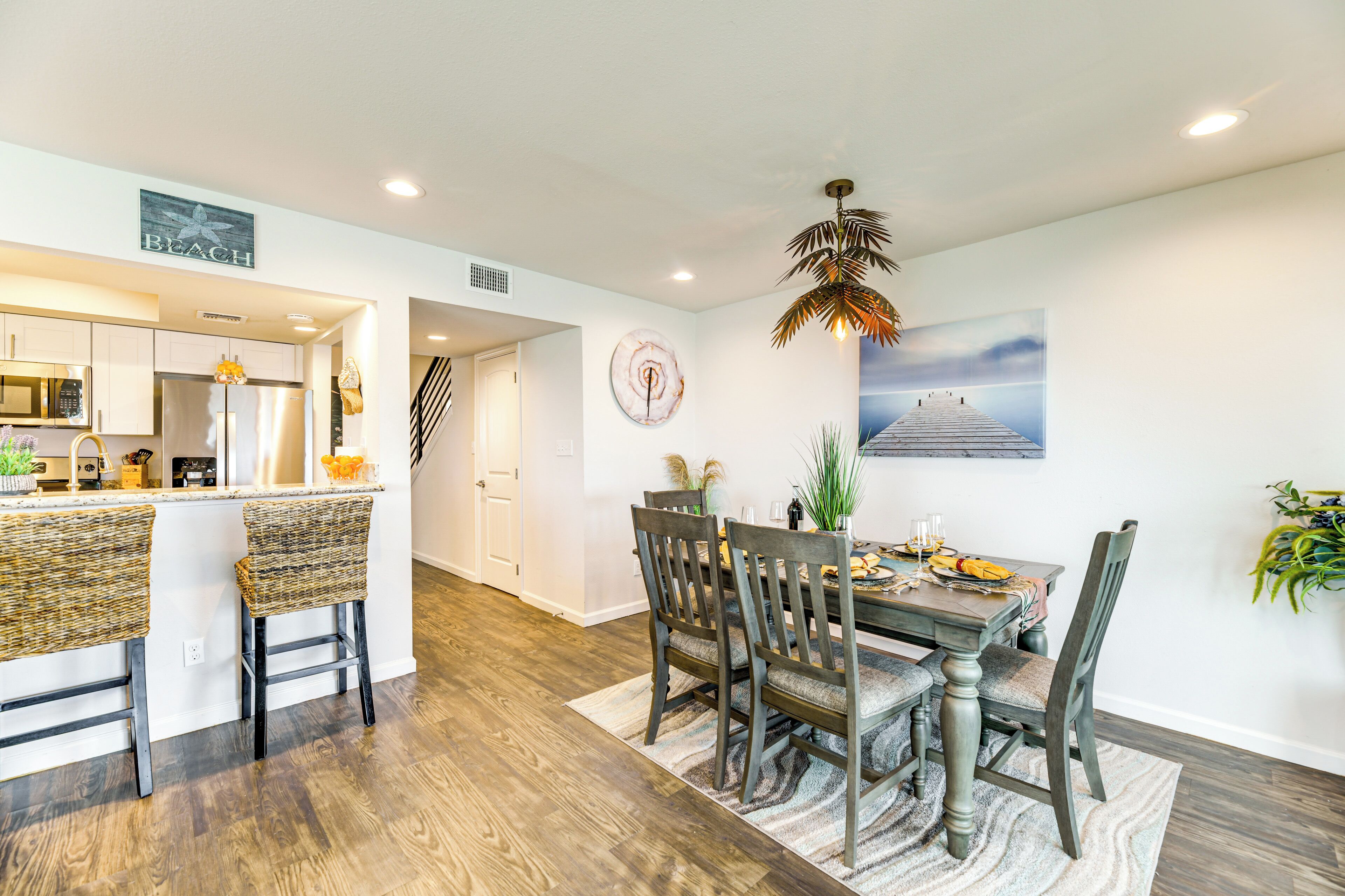 Apartment (2 Bedrooms) | Bahagian dalam