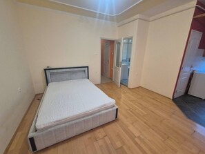 Apartment, 2 Bedrooms, Smoking, Balcony | 3 bedrooms - Mathias 2 Spacious and Comfortable Apartment in Kecskemét (Kecskemet)
