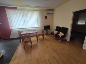 Apartment, 2 Bedrooms, Smoking, Balcony | Interior - Mathias 2 Spacious and Comfortable Apartment in Kecskemét (Kecskemet)