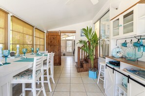 House (2 Bedrooms) | Interior - Community Pool + Perks! Nokomis Home 3 Mi to Beach (Nokomis)