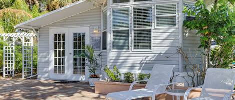 House (2 Bedrooms) | Front of property