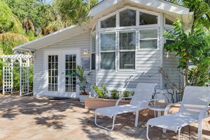 Front of property - 3 Mi to Nokomis Beach: Resort Home in Florida (Nokomis)