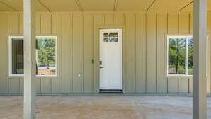 House (3 Bedrooms) | Interior - 2 Mi to Lake Almanor: Home w/ Golf Course Views! (Westwood)