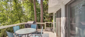 Paddle & Bike: Cottage w/ Dock in Pequot Lakes!