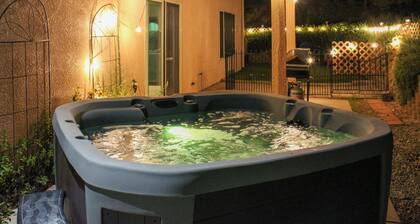 Hot Tub, Games & Sports: Luxury Yosemite Escape