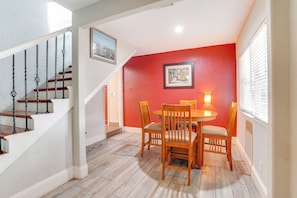 Hus (3 Bedrooms) | Innvendig