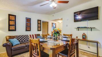 Nhà (4 Bedrooms) | Nội thất