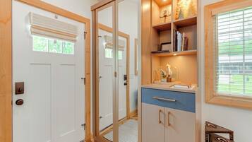 Apartment (0 Bedroom) | Bahagian dalam