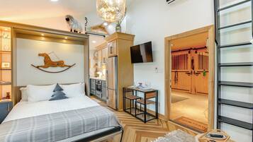 Apartment (0 Bedroom) | Interior