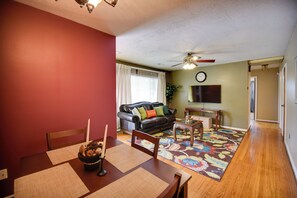 House (4 Bedrooms) | Interior