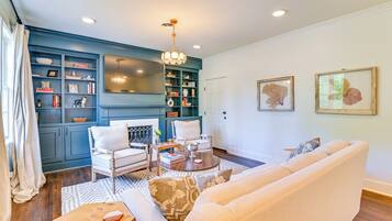 Rumah (2 Bedrooms) | Interior