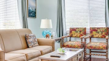 Cottage (2 Bedrooms) | Interior