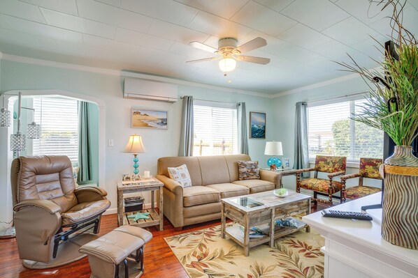 Cottage (2 Bedrooms) | Interior