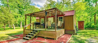 Peaceful Hunting Cabin < 3 Mi to Sam Dale Lake!