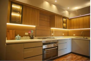 Villa, Patio, Garden View | Private kitchen