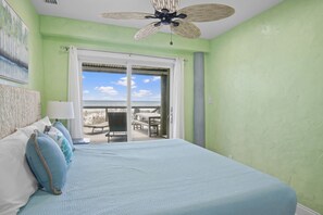 4 室のベッドルーム、アイロン / アイロン台、WiFi (無料)、ベッドシーツ