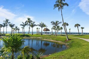 Beach - 3-Bedroom Lakeview Retreat at Pointe Santo | Modern Comfort with Gulf Views (Sanibel)