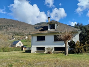Esterni