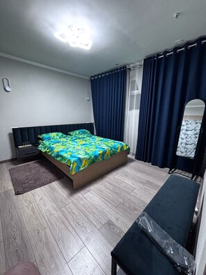 Double Room | Desk, laptop workspace, free WiFi