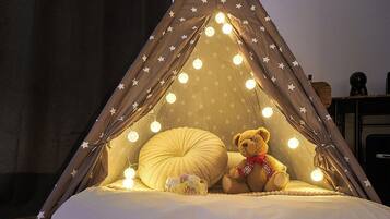 Camera Tripla con acesso Disabile | Literie hypoallergénique, mini-bar avec articles gratuits, bureau