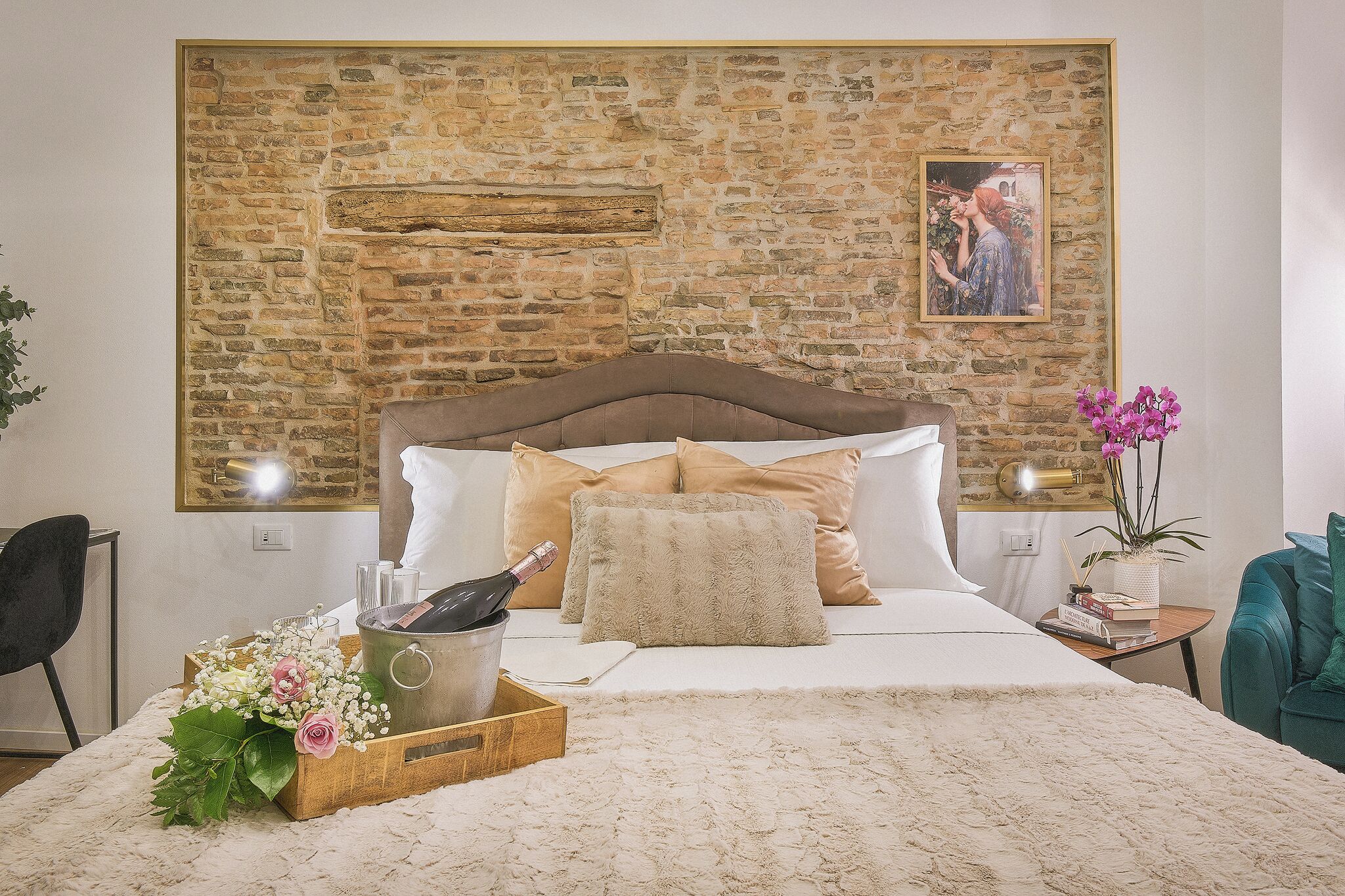 Camera Tripla Deluxe | 저자극성 침구, 무료 미니바 품목, 책상, 노트북 작업 공간