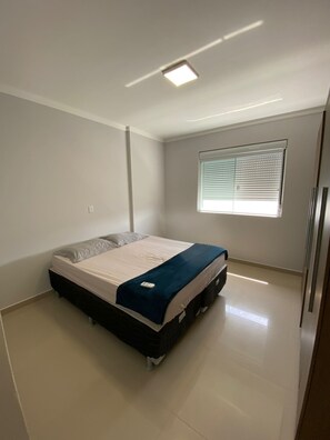 3 Schlafzimmer, Bügeleisen/Bügelbrett, kostenloses WLAN, Bettwäsche