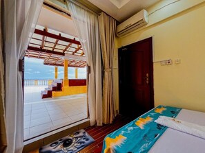 3 quartos, ferros/tábuas de passar roupa, Wi-Fi, roupa de cama