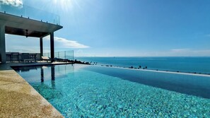 Villa – premier | Safe på rommet, individuelt dekorert, individuelt innredet og skrivebord