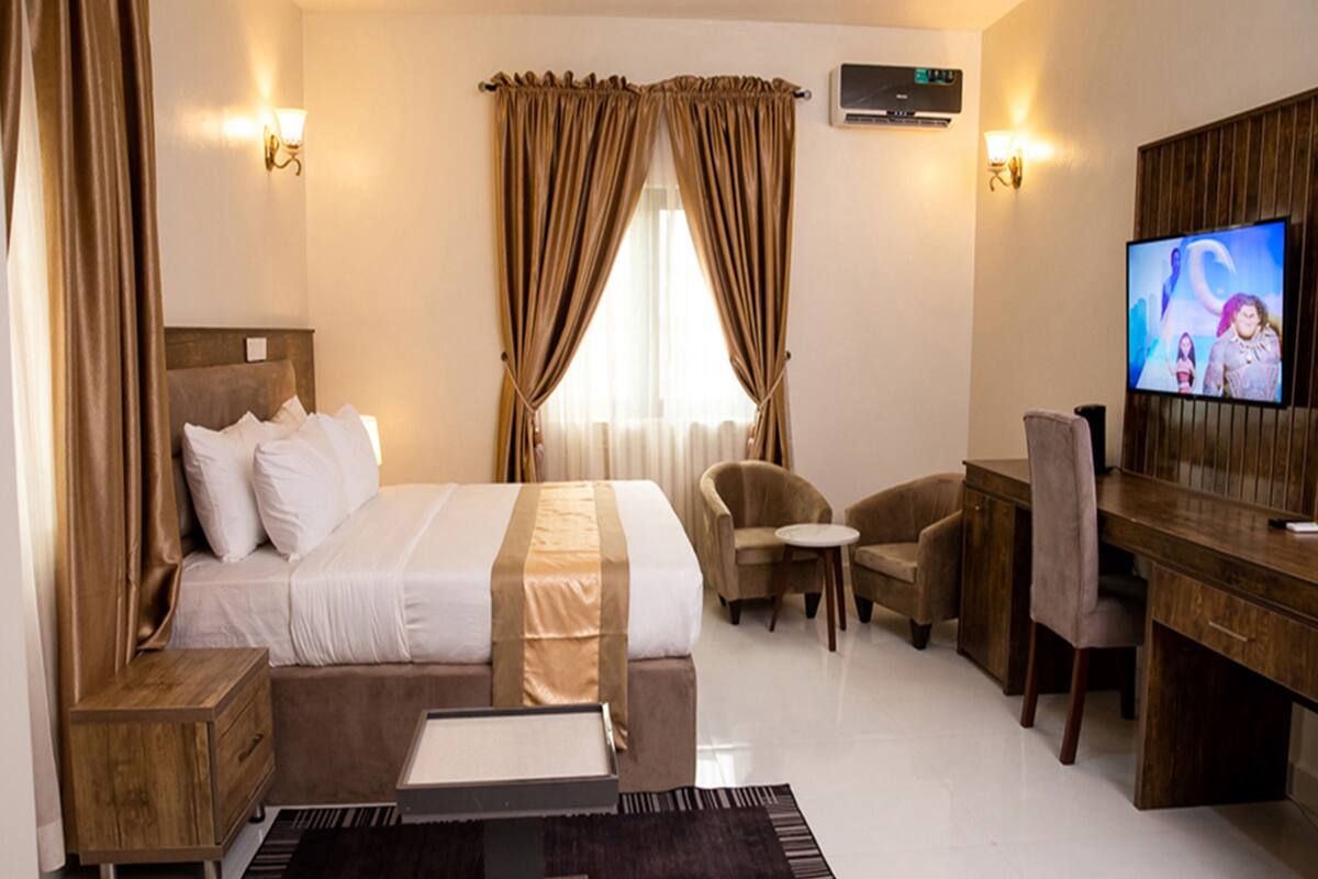 Presidential Studio Suite