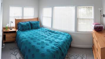 1 chambre, fer et planche à repasser, Wi-Fi, literie fournie