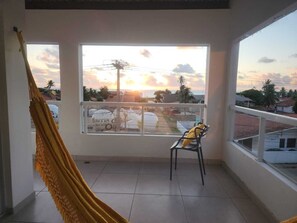 Interior - Paradise in Pitimbu Come and live incredible days in this paradisiacal place (Pitimbu)