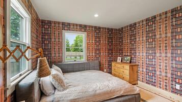 4 Schlafzimmer, Reisekinderbett, WLAN, BettwÀsche