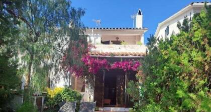 Home in Girona · 3 bedrooms · 4 beds · 2 baths