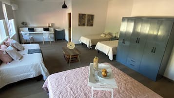 6 chambres, lit parapluie, Wi-Fi, draps fournis